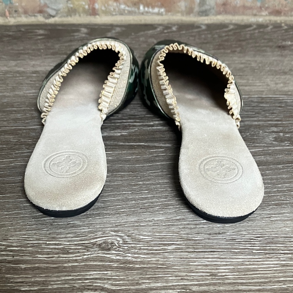 Charleston Shoe Company Blakely Camouflage Mules - Picture 4 of 17